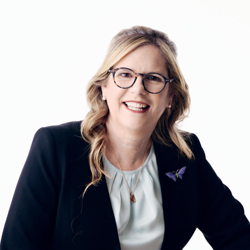 Movers + Shakers: Robin Mack named Tourism Australia new Managing Director 1 Tourism Australia Chair Penny Fowler.