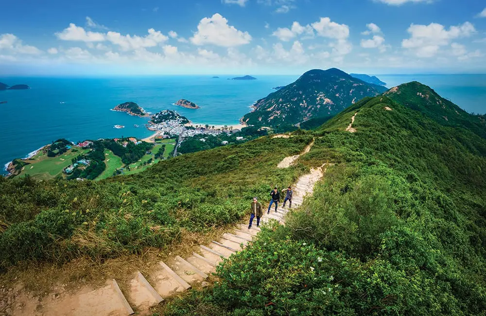 Dragon's Back mountain ridge trail on Hong Kong Island. Image: HKTB