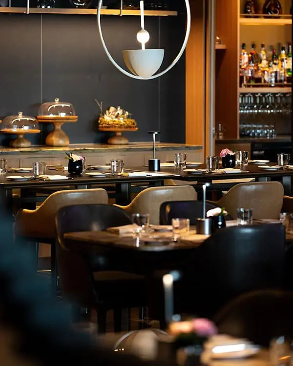 Image: Joni Restaurant – Heated Rivalry locations in Ontario