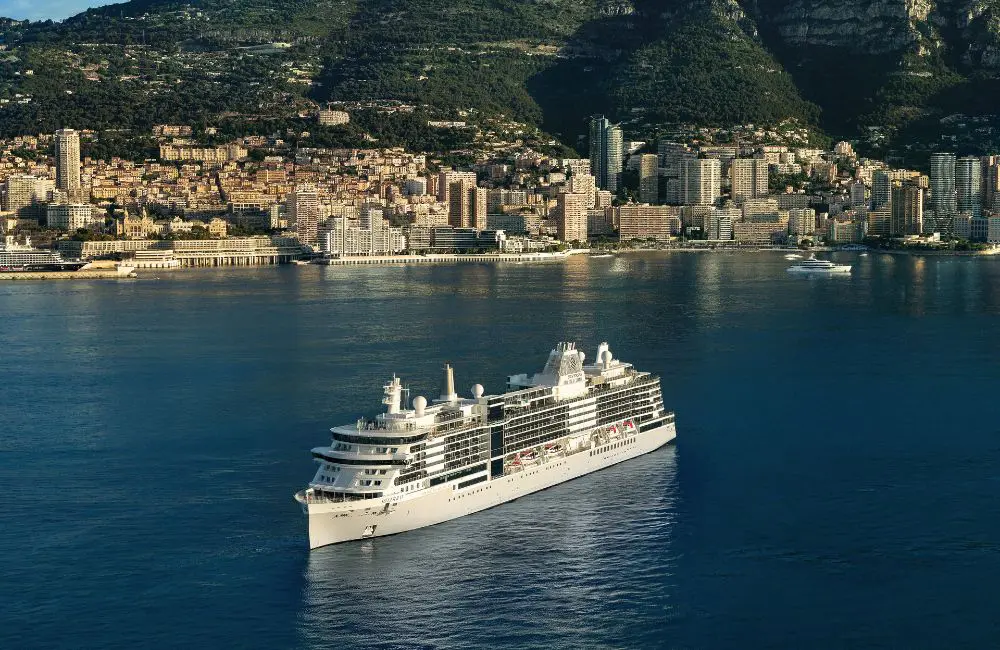 Silver Ray in Monte Carlo