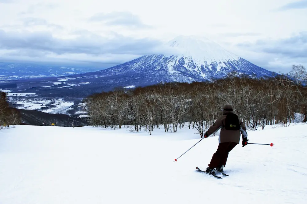 Second Australian dies on Japan's slopes in less than a week