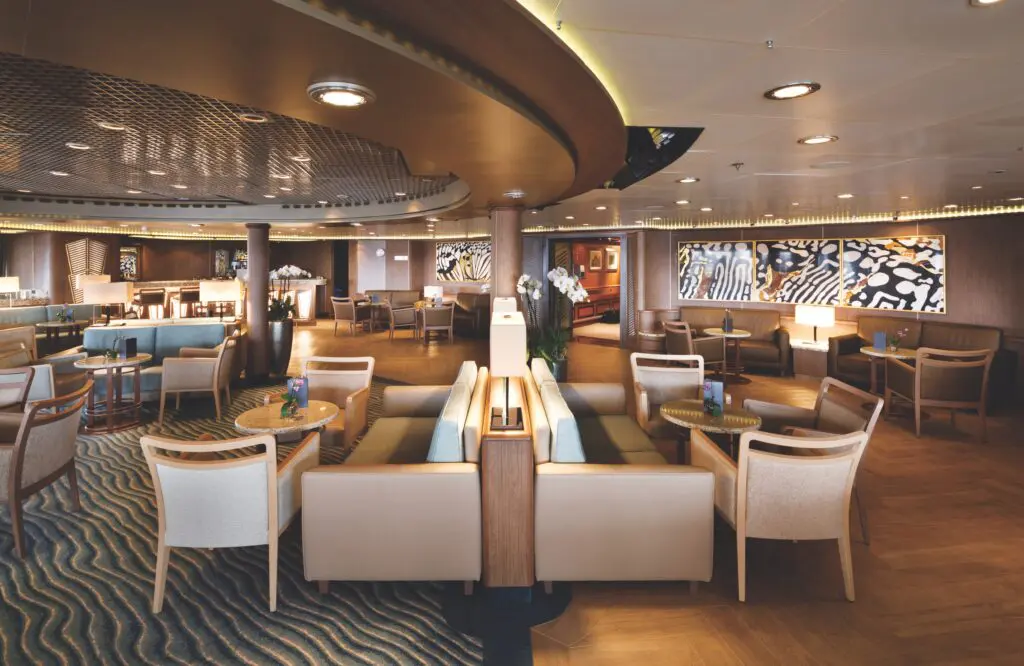 Watch Asia sail by from the comfort of the Panorama Lounge. Image: Silversea