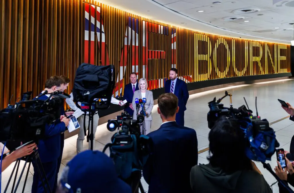 British Airways to commence daily Melbourne-London flights 2 17th March, 2026 - Melbourne Airport announcing the return of British Airways. (L-R) Victoria's Minister for Creative Industries Colin Brooks, APAC CEO Lorie Argus and Robert Dougan from Tourism Australia. Photo: Aaron Francis Photography