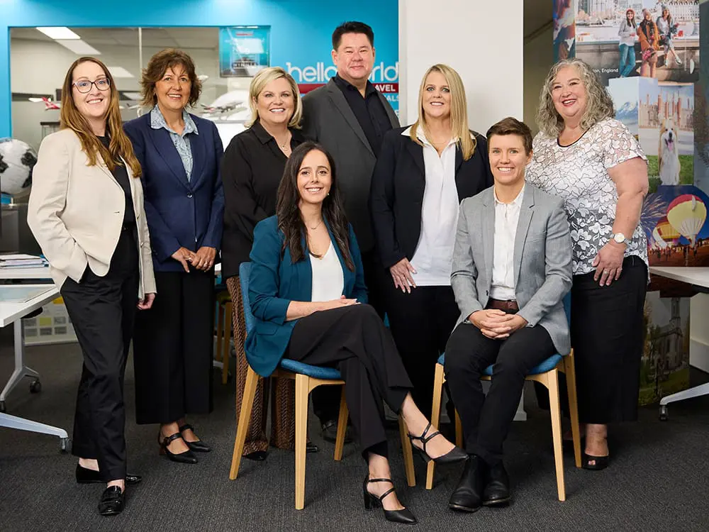 Helloworld Travel South Melbourne team.  (L-R standing): Rachel Barnett, Anita McGaw, Janene
Ferguson, James Jang, Karen Tax & Sophie Tirpkos; (seated): Fiona Coolegem & Alex Whitehead.