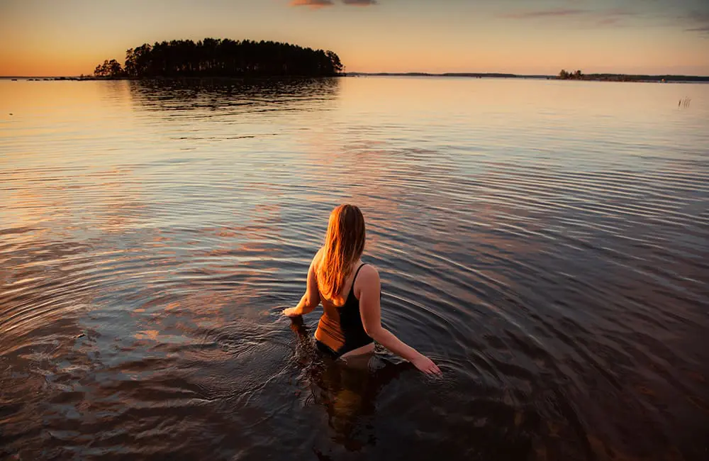 Lake swimming in Kotka.  Image: Kotka/Visit Finland – Chill Like a Finn campaign