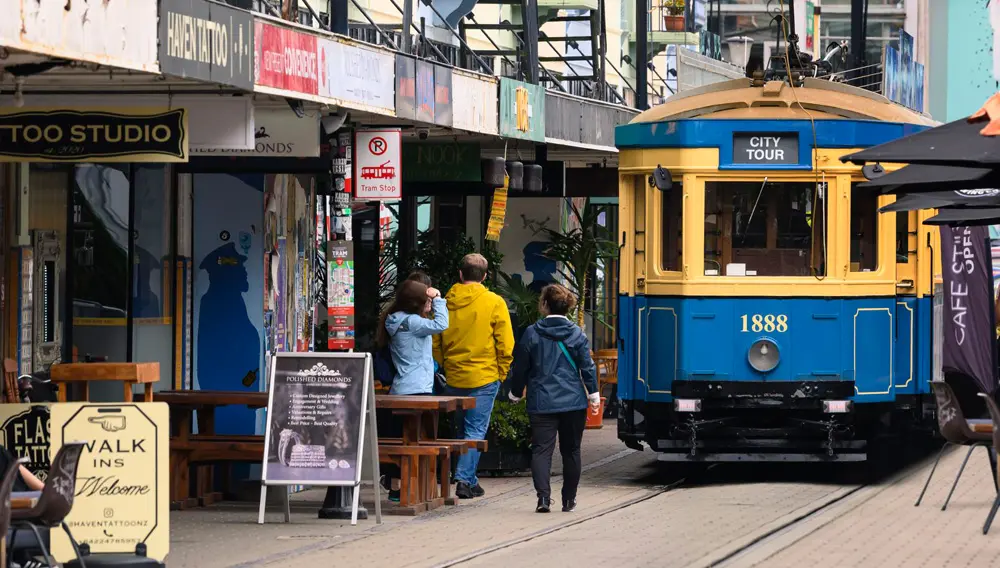 tnz qantas christchurch