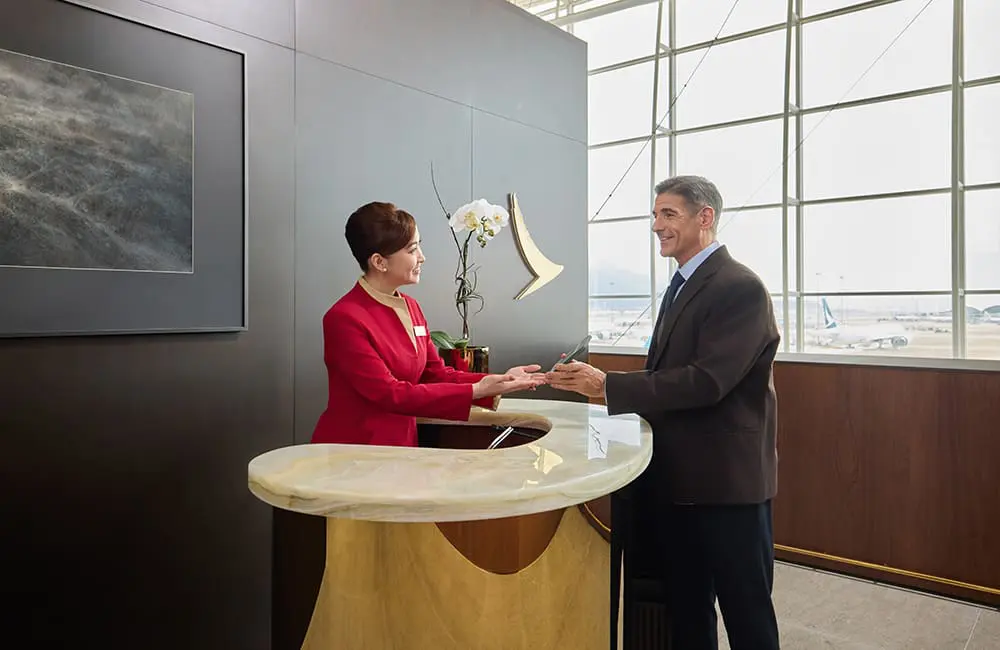 Cathay Pacific The Wing, First Reception