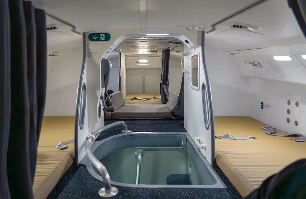 New crew facilities on Jetstar Dreamliner refit.