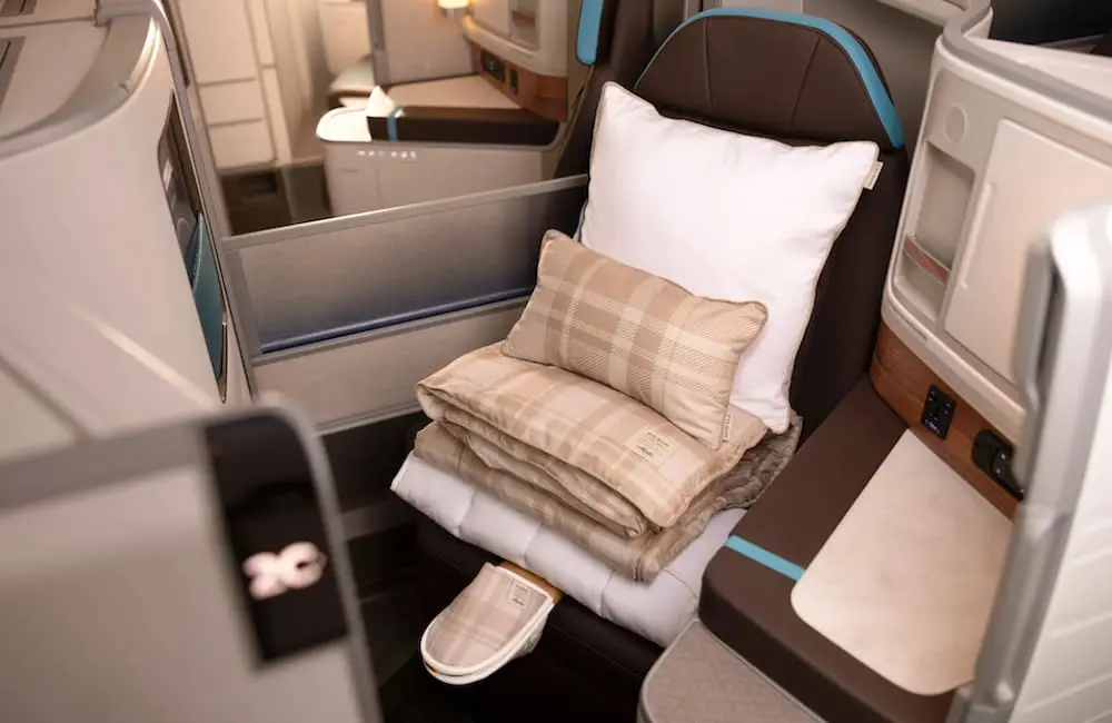 One of America's largest airlines debuts in Europe; could the new route matter to Aussies?