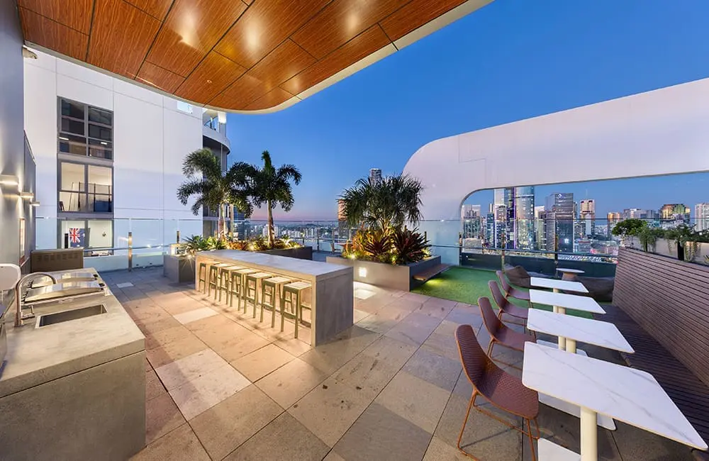CLLIX expands with two new properties in one of Australia’s fastest-growing markets 4 Rooftop barbecue area at Art House Apartments by CLLIX.