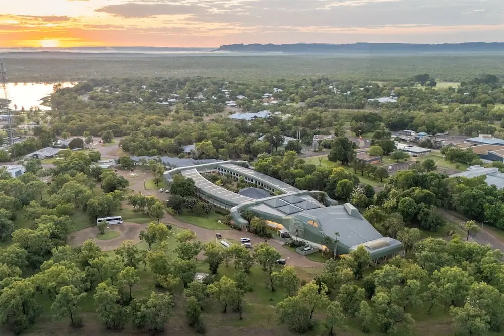 Journey Beyond expands deeper into NT tourism market with Crocodile Hotel acquisition