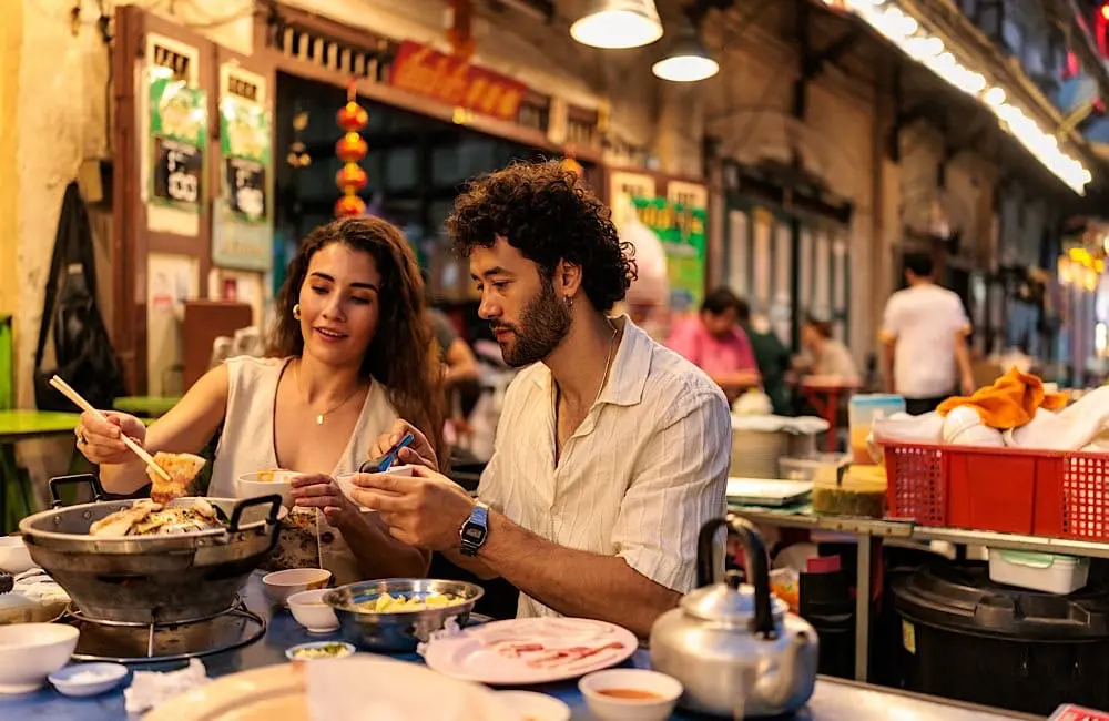 Thailand halves Aussie visa-free stays after tourist visa crackdown 1 Australians will still be eligible for visa-free Thailand entry, but the automatic two-month stay is being scrapped.