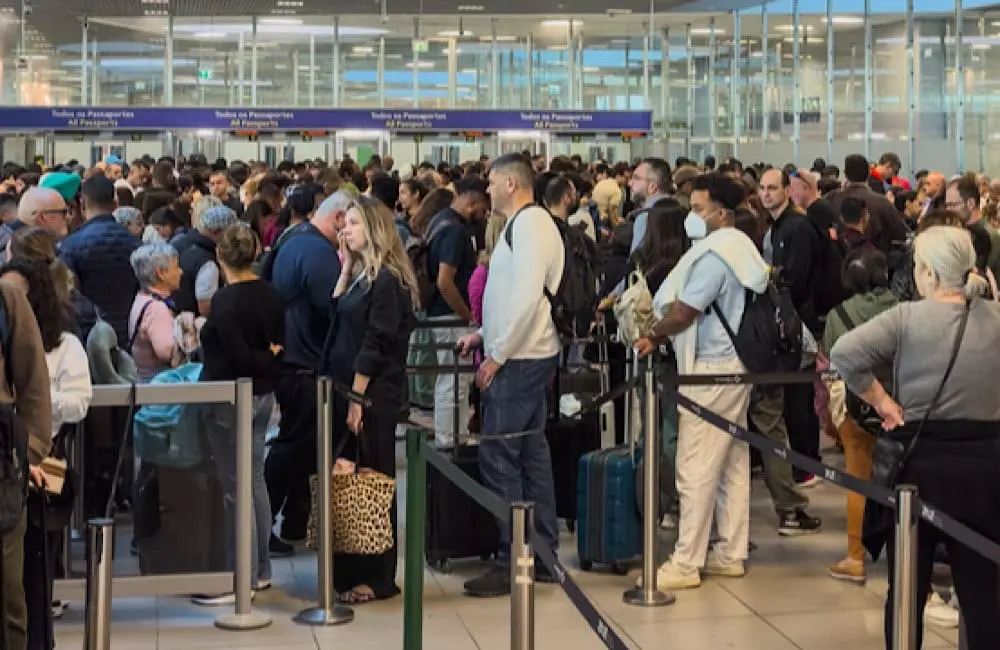 Crowded airport queues are a reminder that travel disruption can move quickly. Go Insurance’s War & Armed Conflict Cover gives advisors another way to talk to clients about protection before they leave.