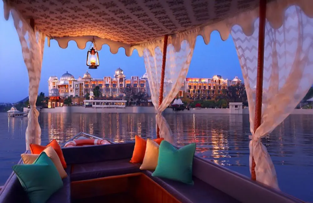 Total Holiday Options boosts agent commission to 15% on Small Group Journeys