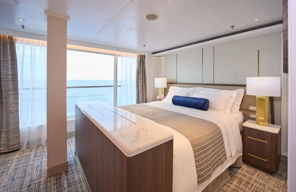 Seven Seas Voyager sets sail for the first time after multi-million-dollar renovation 1 Seven Seas Voyager Grand Suite