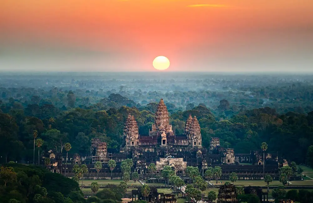 Fly, tour, save: Cosmos drops it like it’s hot with new value-packed combos in June Mega Sale 4 Cosmos-Angkor_Wat_Cambodia_379375132