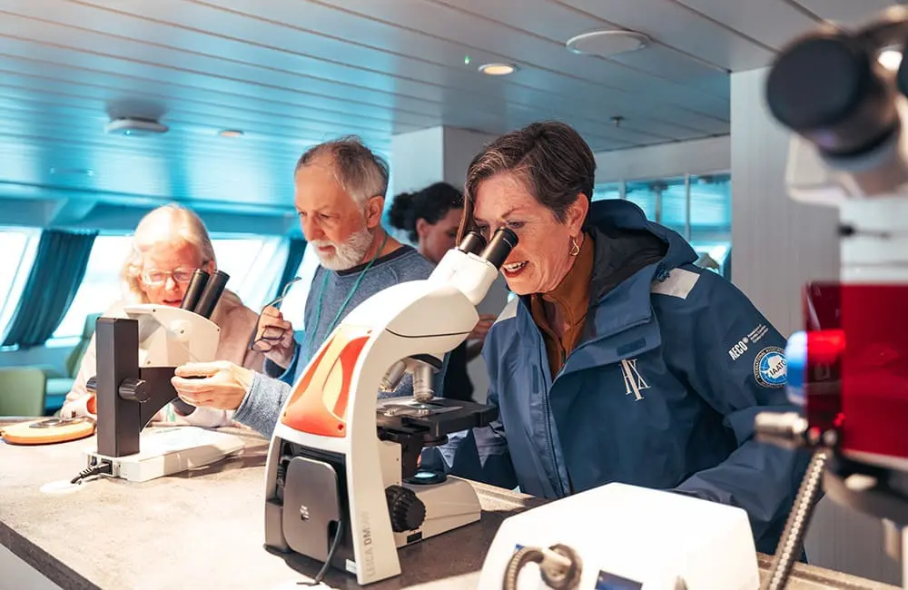 Why more travellers are choosing HX: Record science experiences, lower emissions and a bold 2030 vision 1 HX 2025 ESG Report