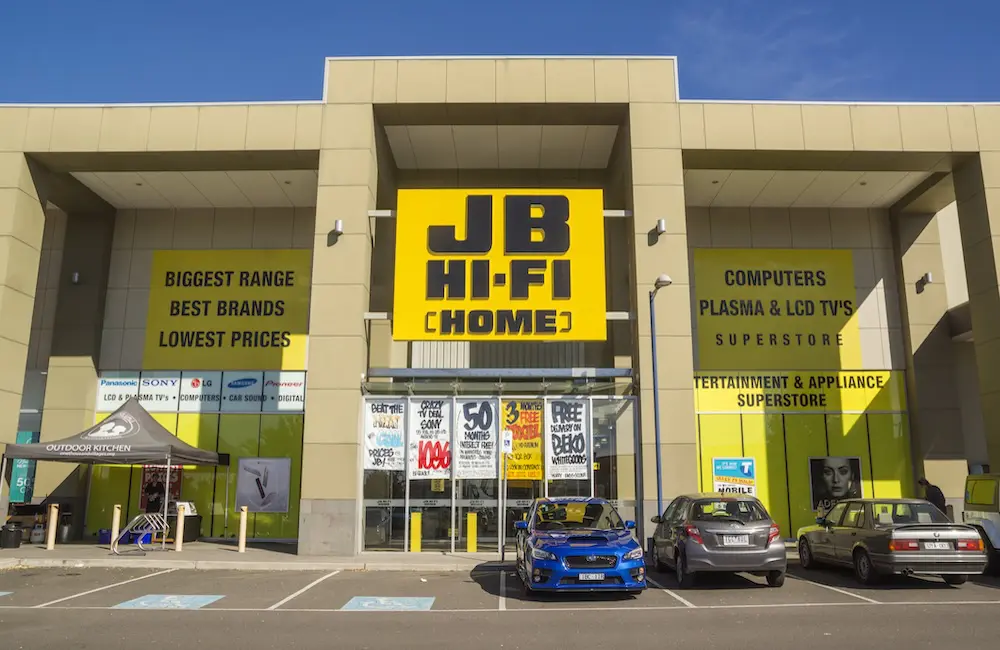 Flight Centre's loyalty program adds JB Hi-Fi Business as first retail earn partner