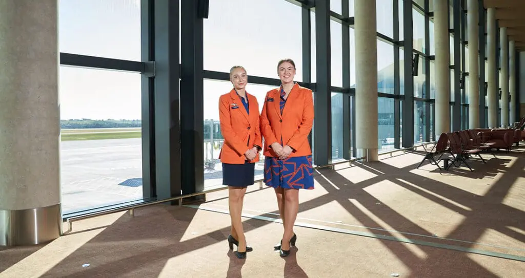 On sale today: Qantas and Jetstar flights from Western Sydney International 1 Jetstar will operate the first passenger flight from Western Sydney International Airport on Sunday 25 October 2026.