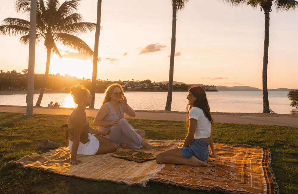 Queensland’s Top Tourism Towns revealed and Top Tour Guide crowned for 2026
