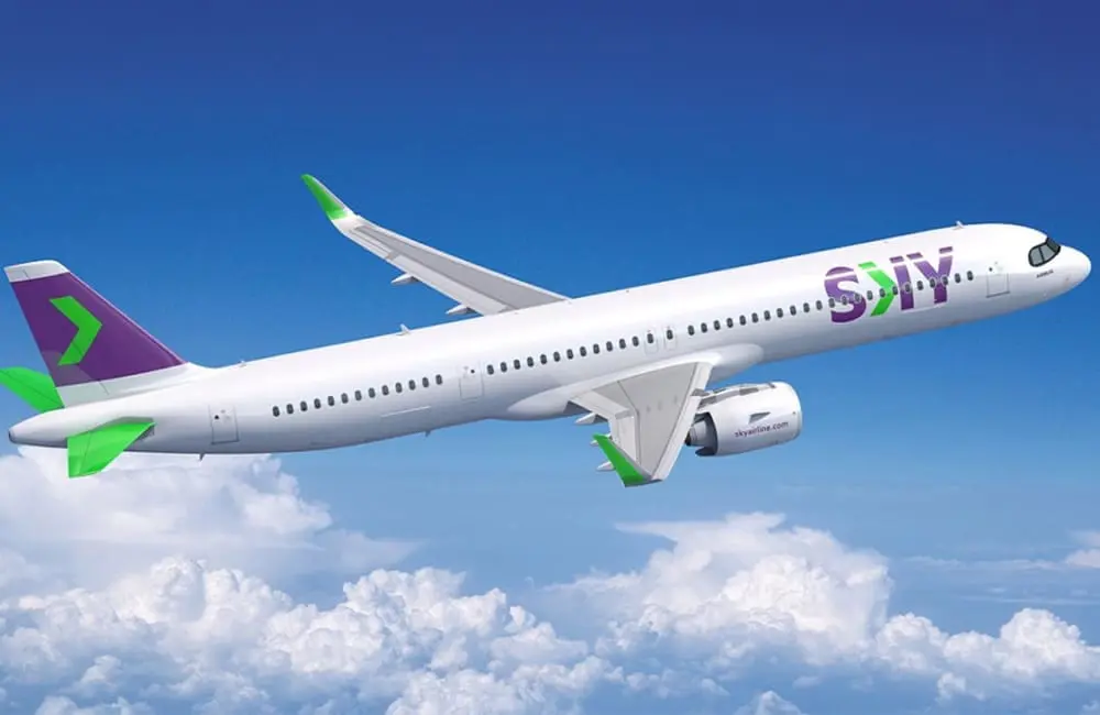 Qantas links Aussies to 20+ South American destinations via new airline deal 1 SKY Airline aircraft in sky – interline agreement with Qantas