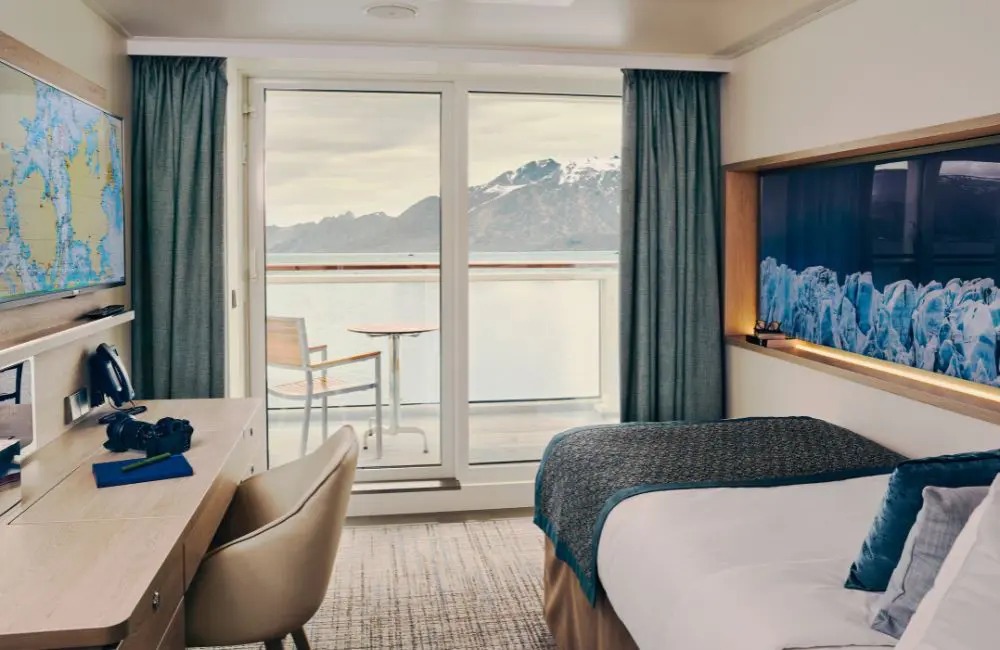 Solo balcony cabins on NG Endurance and NG Resolution