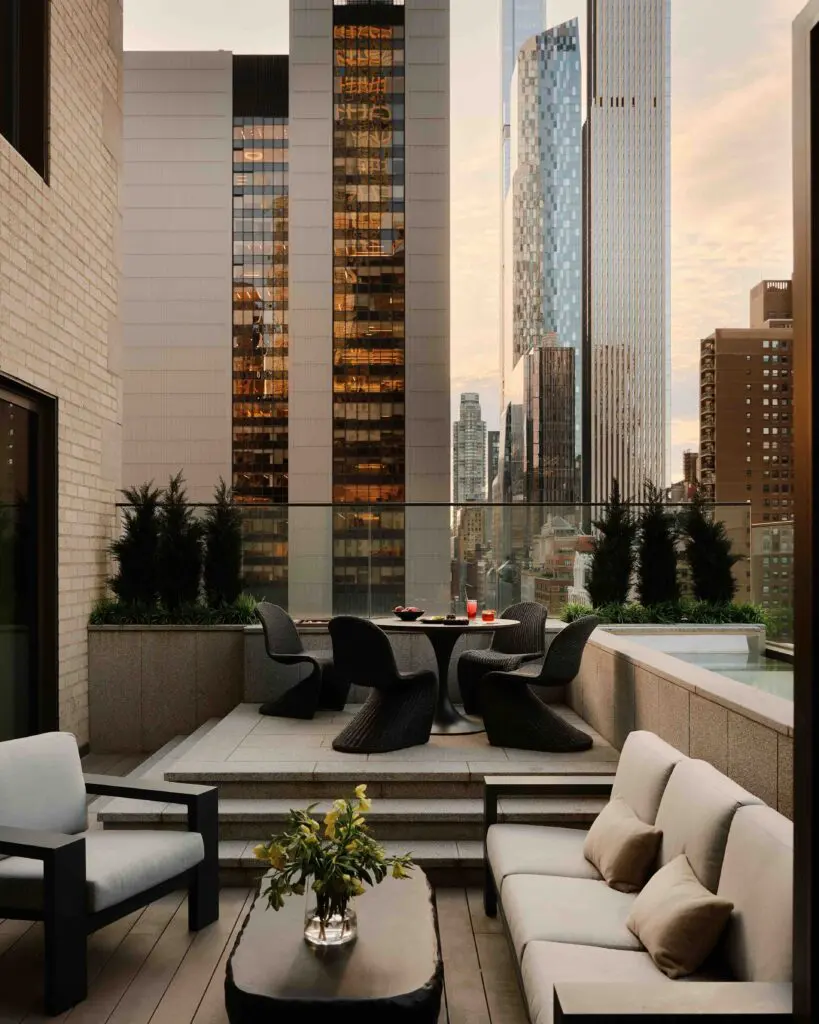 Aman New York two-bedroom home with pool