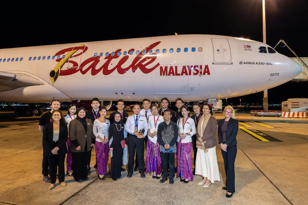 Sydney's newest international flights kick off in boost to Southeast Asian travel 1 Batik Air crew in Sydney