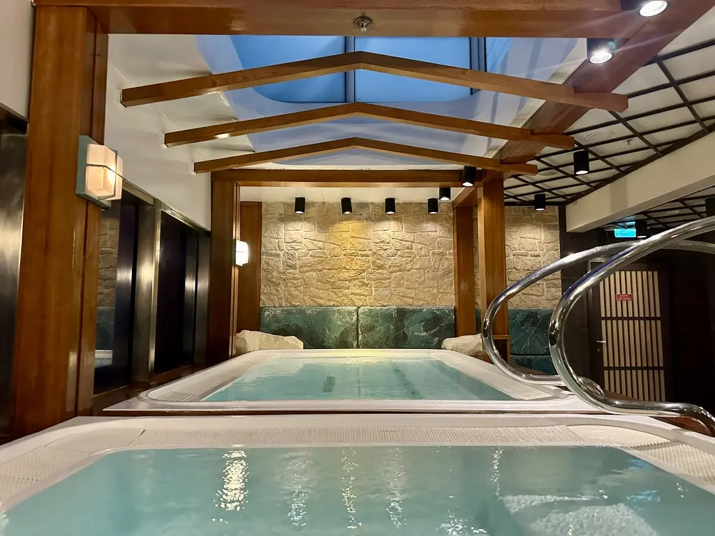 After countless trips to Japan, I just cruised there for the first time; here’s my verdict 16 Izumi Japanese Bath
Diamond Princess Japan
