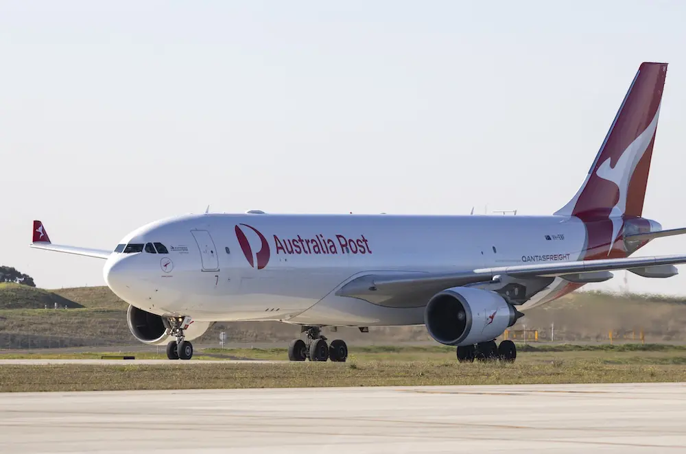 Western Sydney International Airport welcomes first commercial flights, but real test is still to come