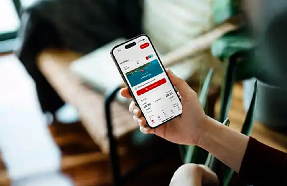 Goodbye paper card: Australia's digital Travel Declaration rolls out nationally within 18 months
