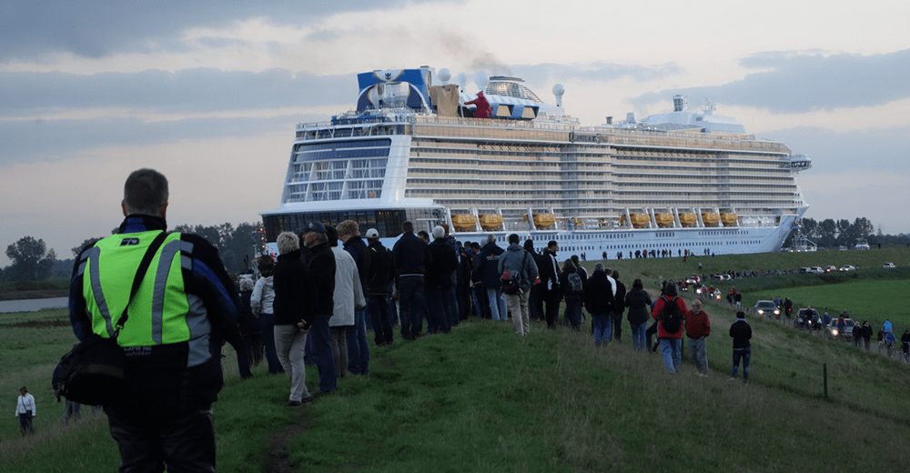 Tighter than tight: the conveyance of Quantum of the Seas