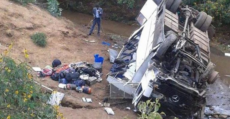 Two Australians killed in truck crash in Kenya