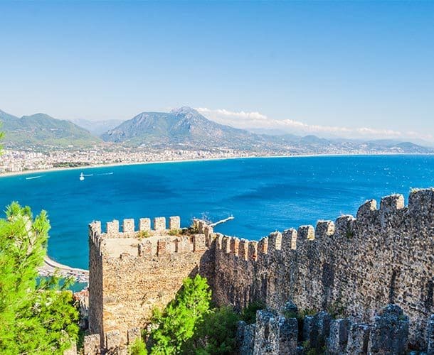 Top 10 honeymoon destinations in 2014