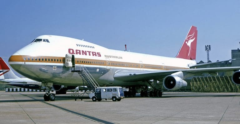 Qantas to issue a retro revival