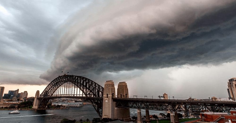 Sydney Storm continues to reap havoc for commuters