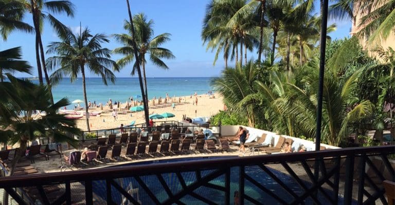 Hotel Review: Outrigger Waikiki Beach Resort