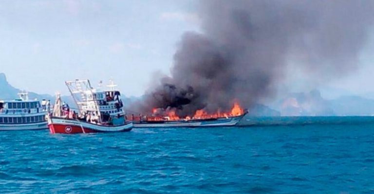 One tourist dead in Thailand ferry fire