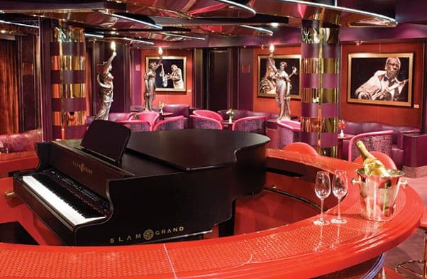 Noordam Piano Bar