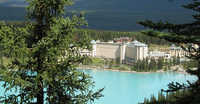 Top 6 most expensive hotels in Canada