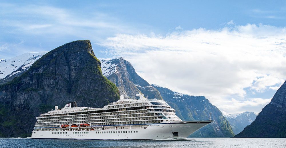 WHY VIKING CRUISES ABSOLUTELY RULE WHEN IT COMES TO OCEAN CRUISING