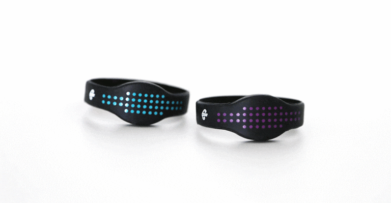 Air New Zealand introduces tracking armbands for young travellers