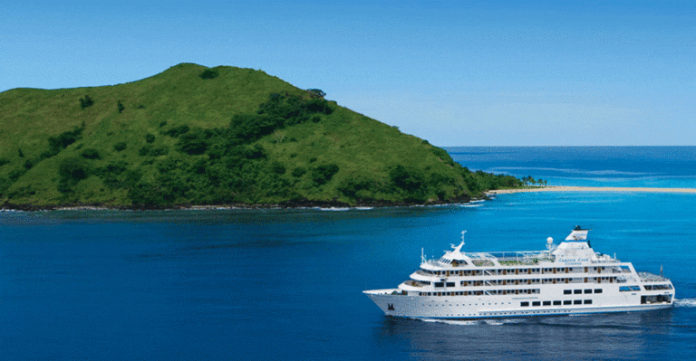 Win free nights and a free cruise with Captain Cook Cruises