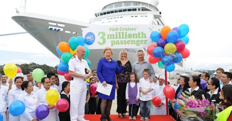 P&O bids farewell to the Pacific Pearl