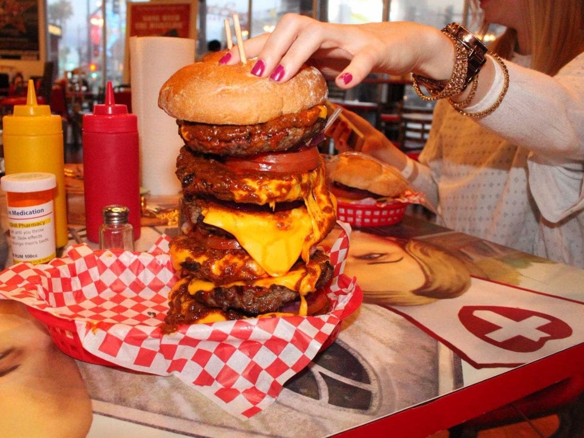 heart-attack-grill-burger-9