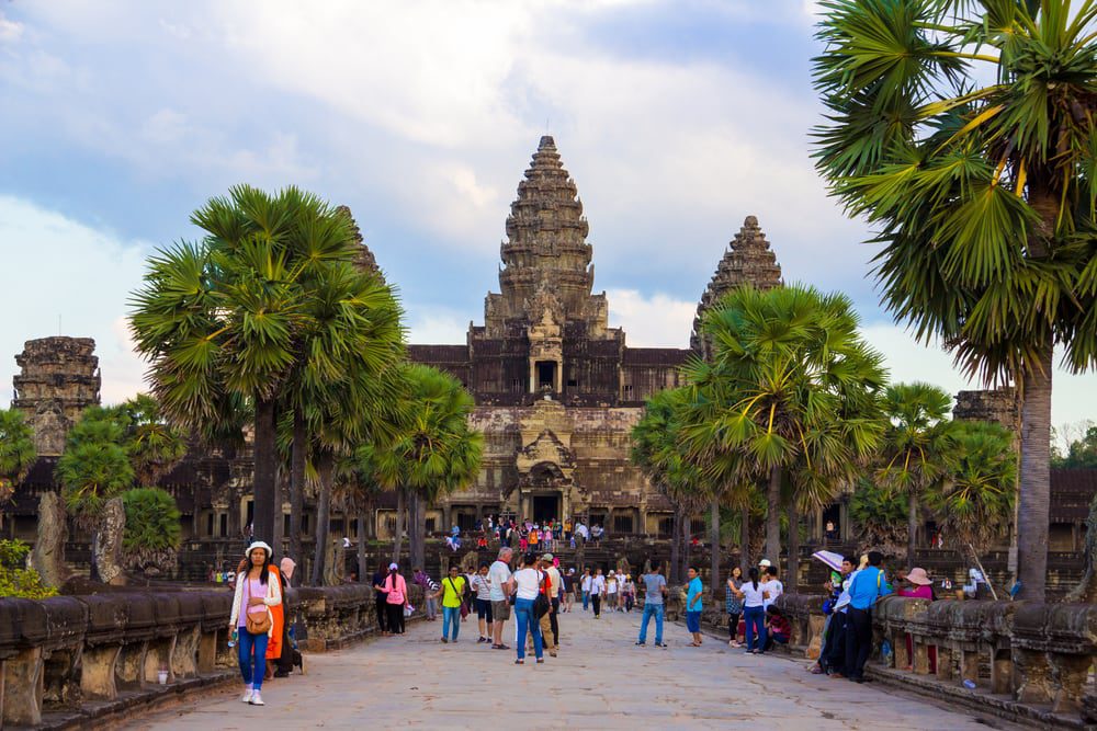 Cambodia introduces dress code for Angkor Wat KARRYON