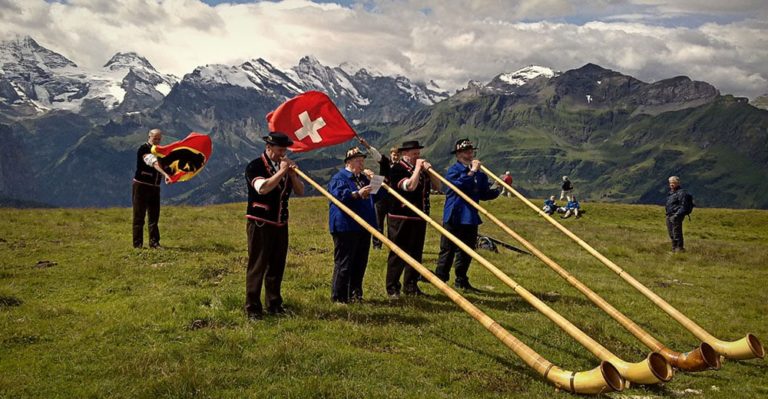 5 things you need to know before travelling to Switzerland
