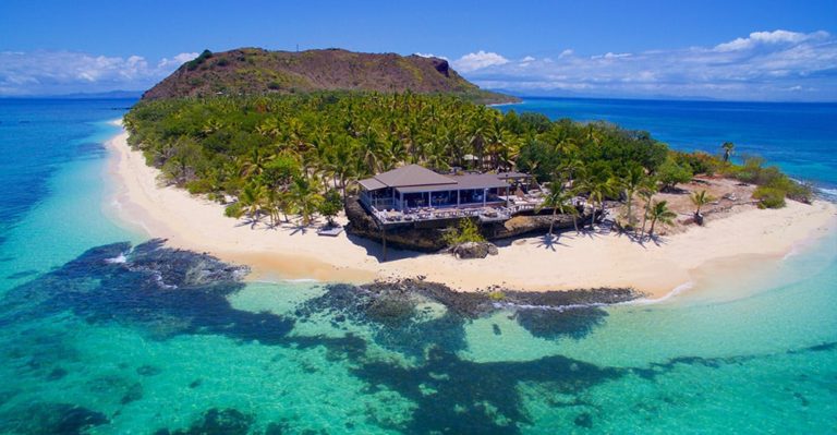 How to get a Seychelles luxury beach side experience only 5 hours outside of Sydney