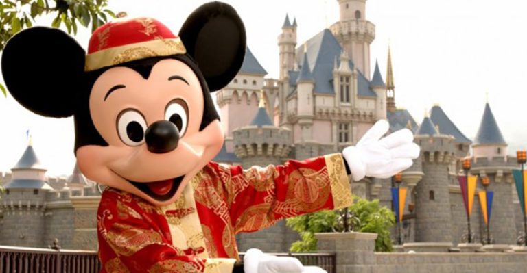 4 wicked reasons to visit Hong Kong Disneyland right now