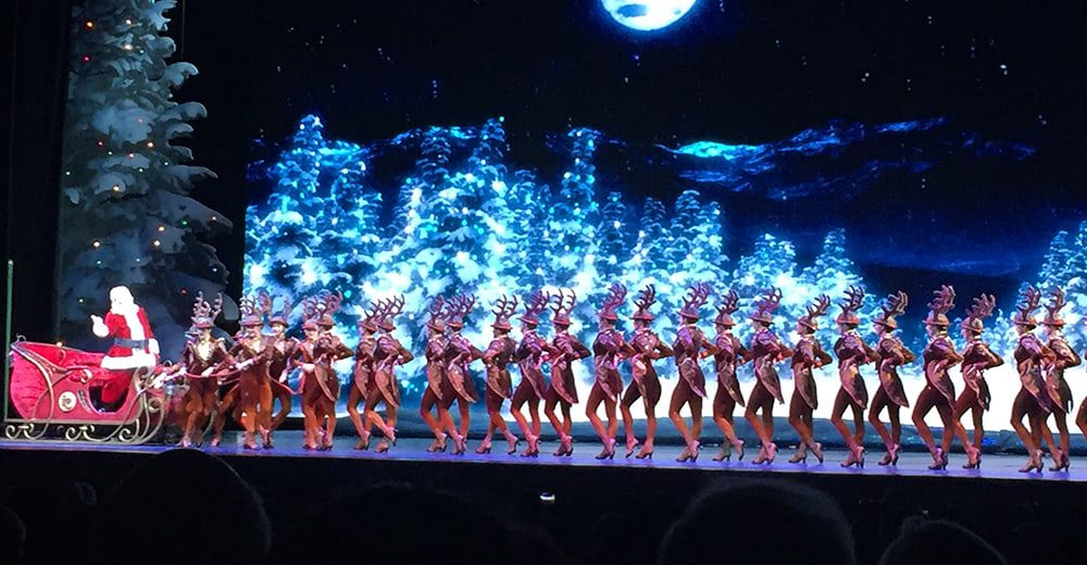 2 Aussie girls are Radio City Rockettes in the 2016 Christmas Spectacular